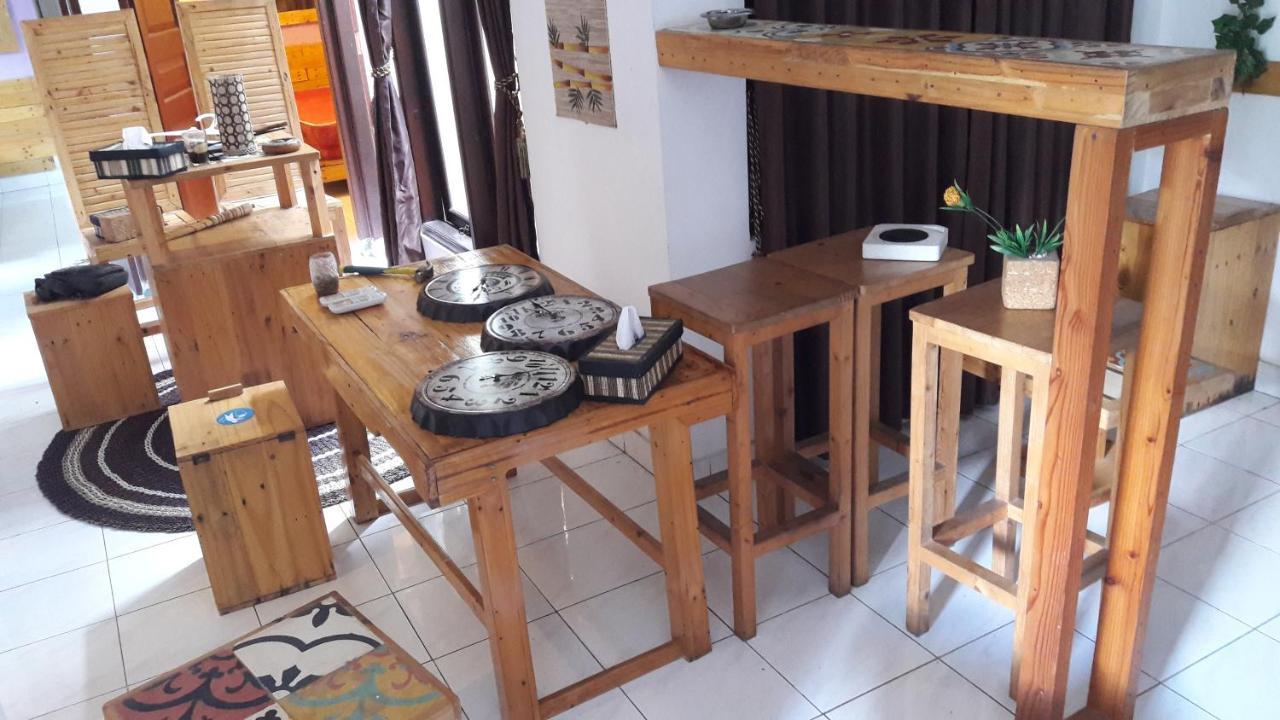 יוגיאקרטה Rumah Roso Homestay מראה חיצוני תמונה