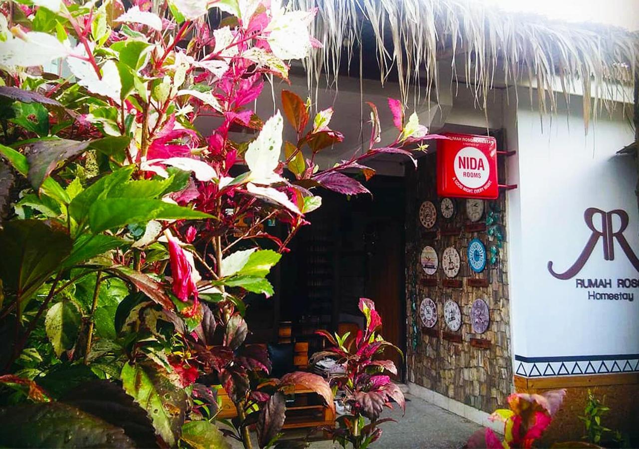 יוגיאקרטה Rumah Roso Homestay מראה חיצוני תמונה