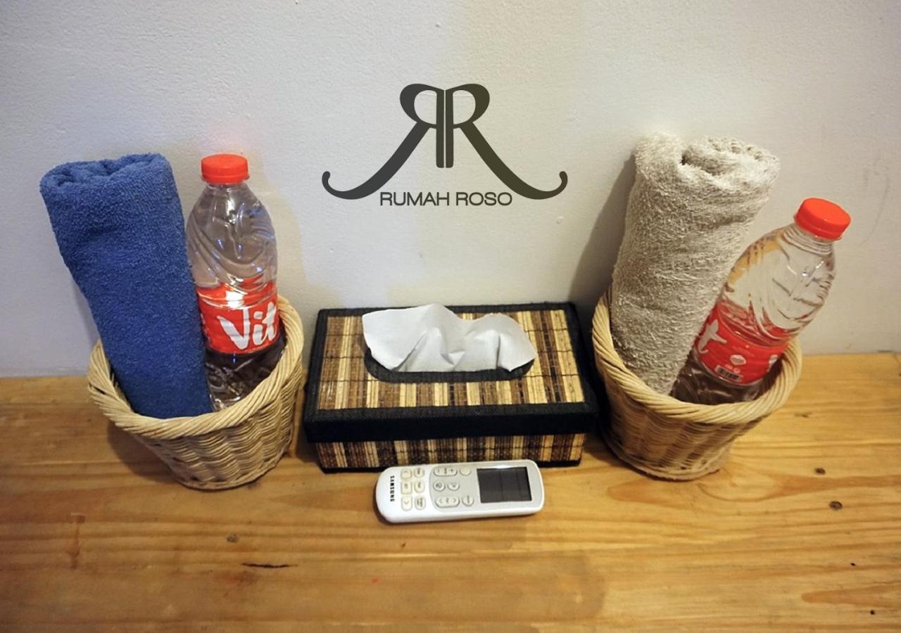 יוגיאקרטה Rumah Roso Homestay מראה חיצוני תמונה